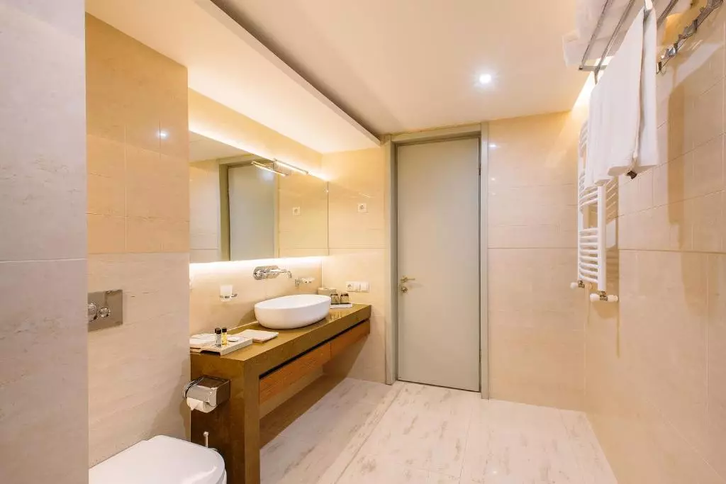Golden Palace Hotel